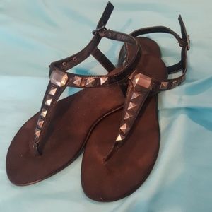 Aresoles sandals